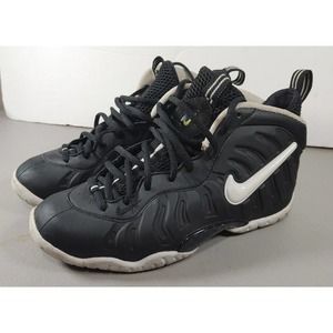 Nike Little Posite Pro GS Dr. Doom Black/White Youth Sneakers Size 7Y 644792-006